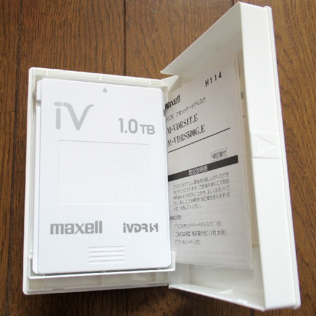 maxell(マクセル)のiVDR-S 1TB カセットハードディスク「iV（アイヴィ）」 スマホ/家電/カメラのテレビ/映像機器(その他)の商品写真