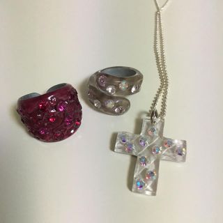 アラカのアクセサリー(ネックレス)