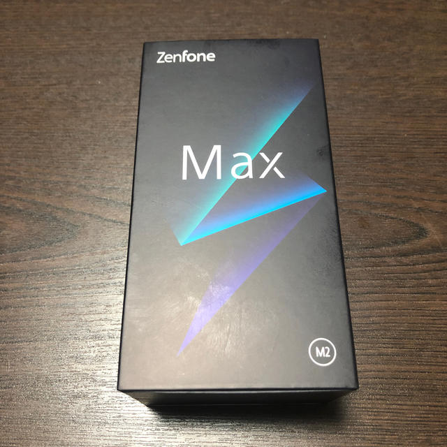 スマートフォン/携帯電話Zenfone max M2  ZB633KL-BK32S4