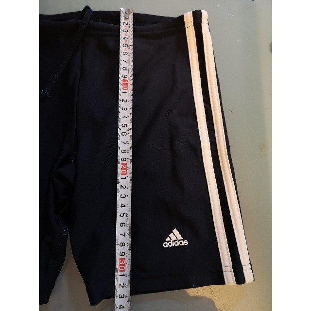 adidas(アディダス)の子供✩アディダス水着  ✩サイズ150 キッズ/ベビー/マタニティのキッズ服男の子用(90cm~)(水着)の商品写真