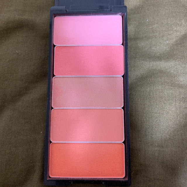 shu uemura チークカラーパレット