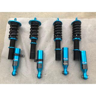 IDEAL TRUEVA 車高調 マークx130 120 クラウン18 〜 21の通販 by IDEAL TRUEVA 車高調 マークx130 120 クラウン18 〜 21の通販 by