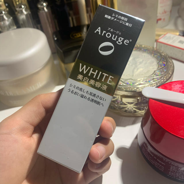 Arouge(アルージェ)のアルージェ ホワイトニング エッセンス(30mL) コスメ/美容のスキンケア/基礎化粧品(美容液)の商品写真