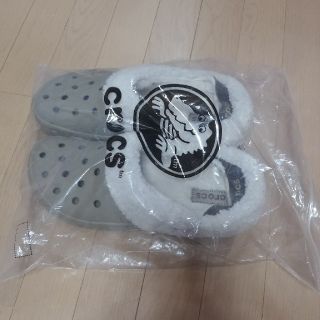 クロックス(crocs)の【新品・レア！！】crocs　クロックス　ボア　グレー　M１１　２９CM(サンダル)