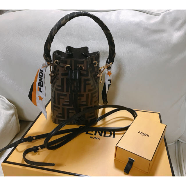 季節のおすすめ商品 FENDI モントレゾール フェンディ - ハンドバッグ ... TOKIO700ml