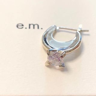 イーエム(e.m.)のジルコニアピアス(ピアス)