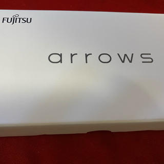 アローズ(arrows)のarrows RX 富士通 ホワイト SIMフリー 楽天モバイル(スマートフォン本体)