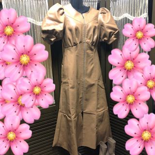 エイソス(asos)の🌸エイソス合皮ロングワンピース🌸Mサイズ新品最終お値下げ不定期終了品(ロングワンピース/マキシワンピース)