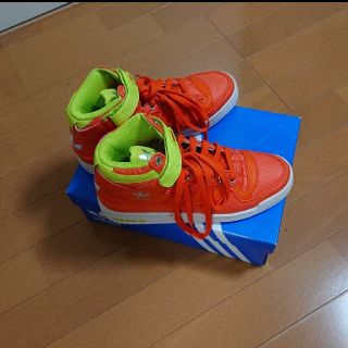 アディダス(adidas)のadidas フォーラム MID スニーカー(スニーカー)