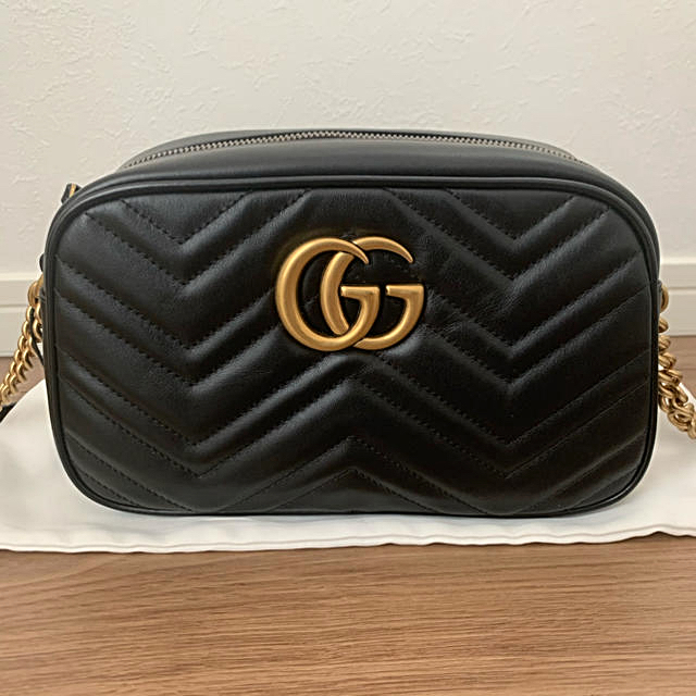 Gucci - GUCCI GGマーモント ソーホー キルティング スモール ショルダーバッグの通販 by Sho's shop｜グッチならラクマ