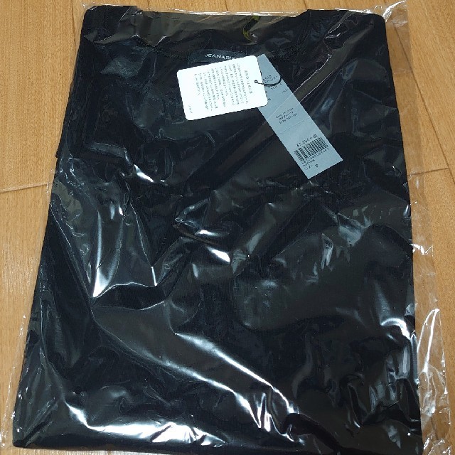 JEANASIS(ジーナシス)のJEANASIS★シャツテイルノースリーブ黒 レディースのトップス(Tシャツ(半袖/袖なし))の商品写真