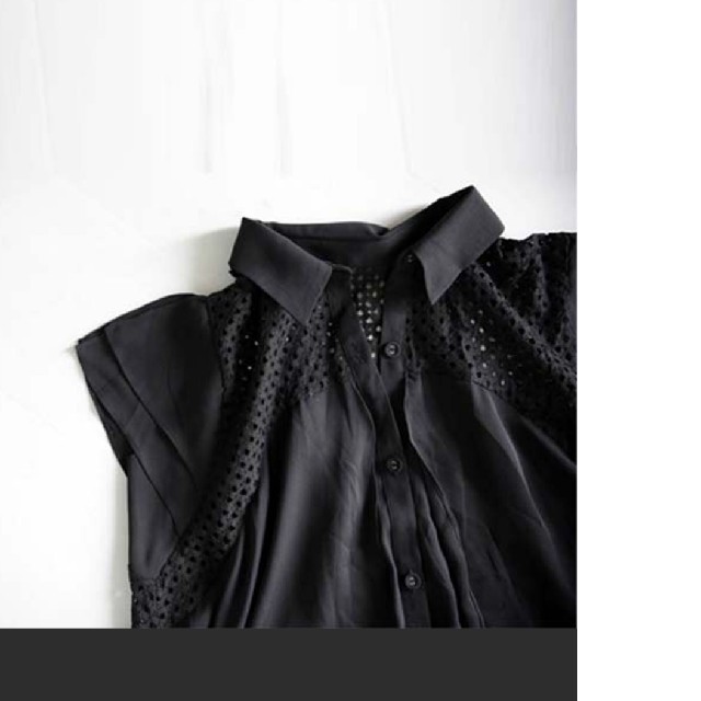 antiqua(アンティカ)のアンティカ　トップス　ブラック レディースのトップス(シャツ/ブラウス(半袖/袖なし))の商品写真
