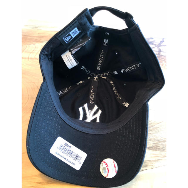 新品 US限定 MOMA x Yankees New Era Cap ブラック