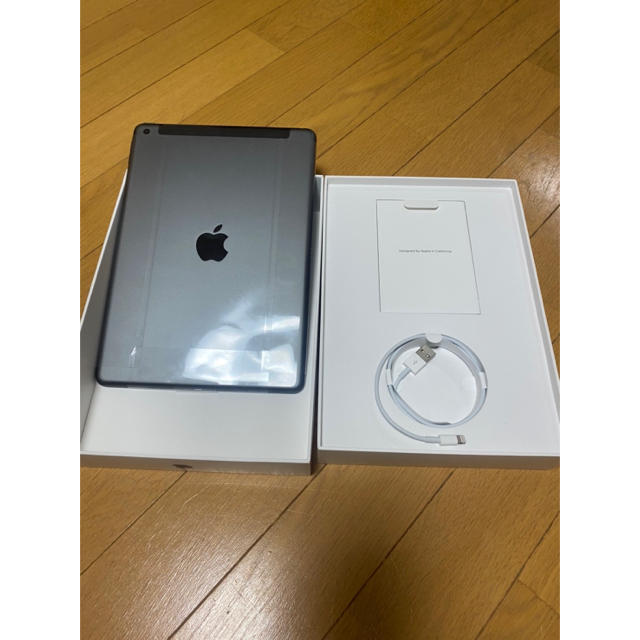 iPad 10.2インチ 第7世代 Wi-Fi 32GB MW6A2J 3