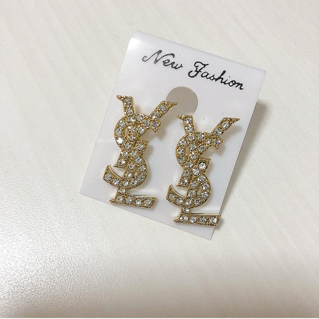 Saint Laurent(サンローラン)のイヴサンローラン　ピアス レディースのアクセサリー(ピアス)の商品写真