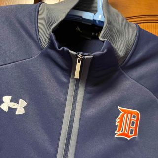 新品タグ付き　UNDER ARMOUR MLBデトロイトタイガースジャケット