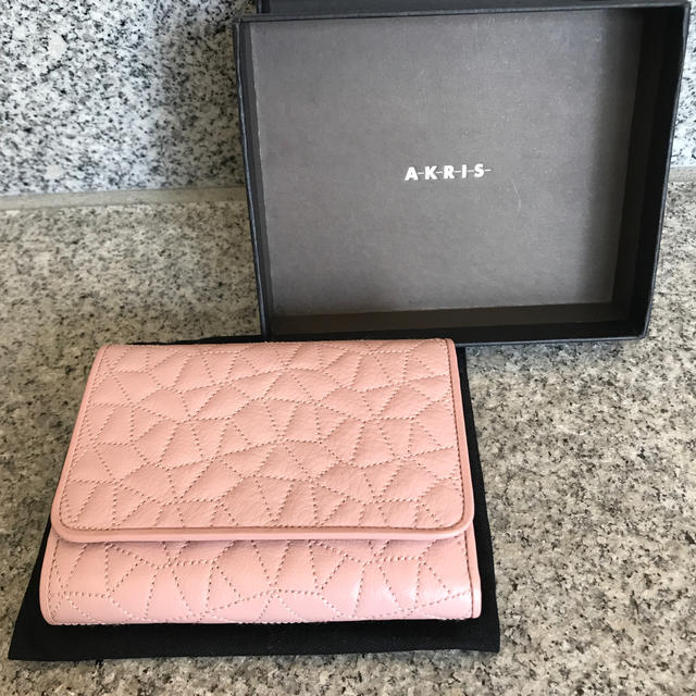 AKRIS(アクリス)のAKRIS 三つ折り財布 レディースのファッション小物(財布)の商品写真