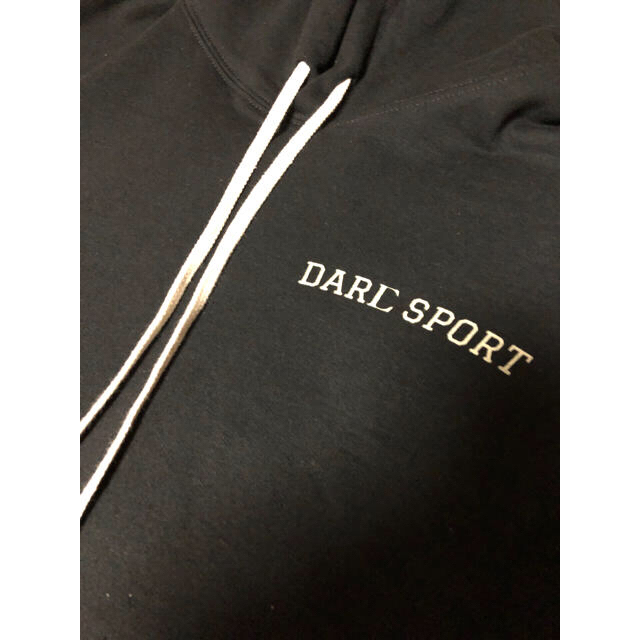 darc sport フーディー パーカー ブラック メンズのトップス(パーカー)の商品写真