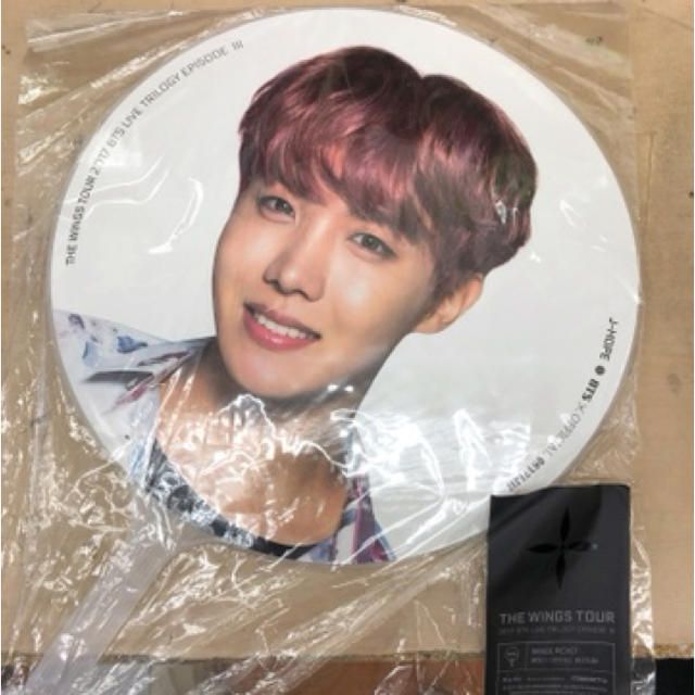 防弾少年団WINGS ツアー グッズ ホソク J-HOPE うちわ 激レア！