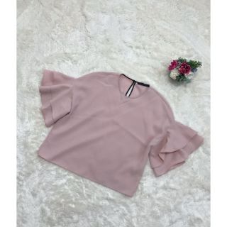 ザラ(ZARA)のMEG様　ZARA 袖フレアトップス 美品(カットソー(半袖/袖なし))