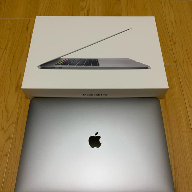 ノートPC極美品！ macbook pro 15インチ 2018 32GB 512GB