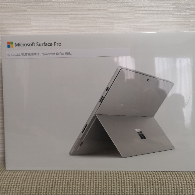 マイクロソフト Surface Laptop Go 2/8QF-00018