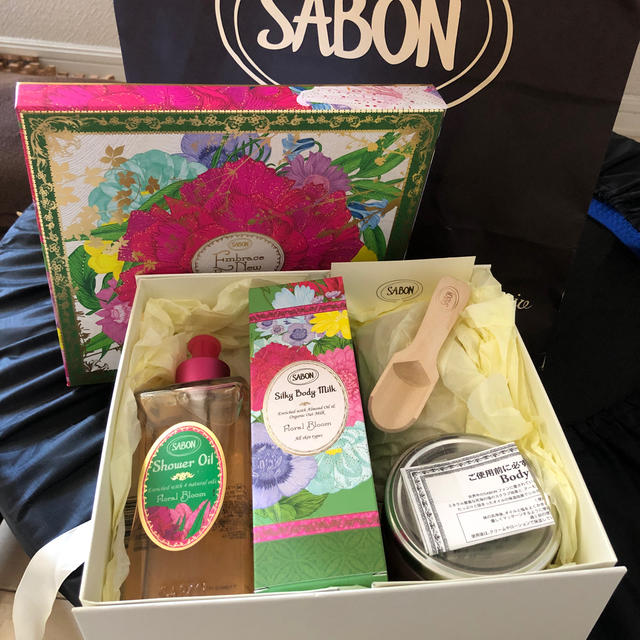 SABON ボディスクラブなどプレゼントギフトセット格安