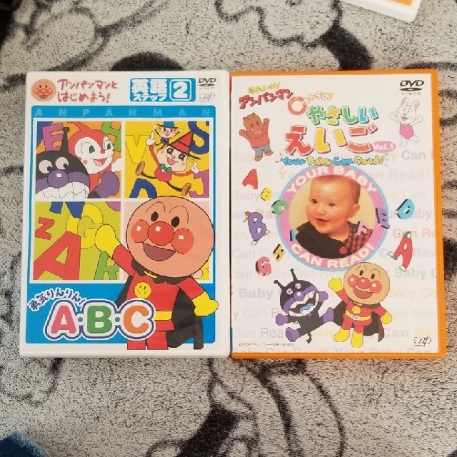 アンパンマン(アンパンマン)のアンパンマン　英語　DVD エンタメ/ホビーのDVD/ブルーレイ(キッズ/ファミリー)の商品写真