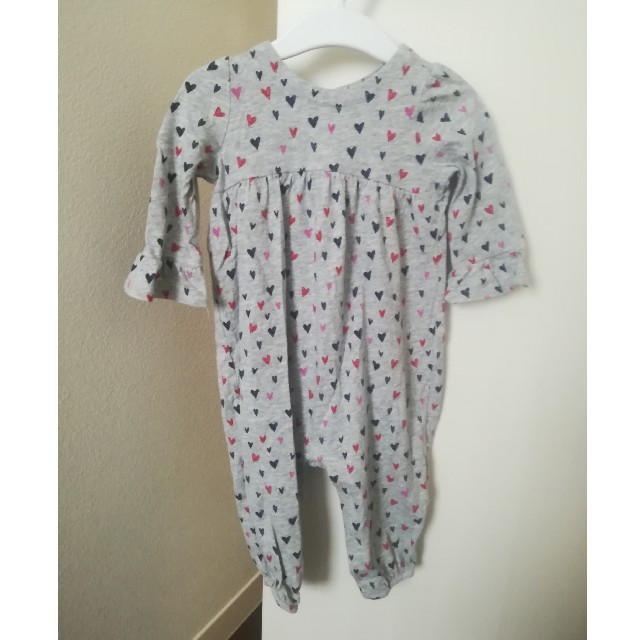 babyGAP(ベビーギャップ)のGAPカバーオール　ロンパース キッズ/ベビー/マタニティのベビー服(~85cm)(カバーオール)の商品写真