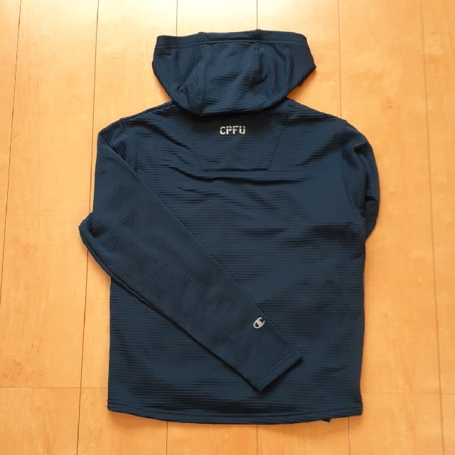 Champion(チャンピオン)の☆いちご様専用☆Champion CPFU ジップ パーカー Lサイズ レディースのトップス(パーカー)の商品写真