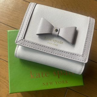 ケイトスペードニューヨーク(kate spade new york)のkete spade 二つ折り財布(折り財布)