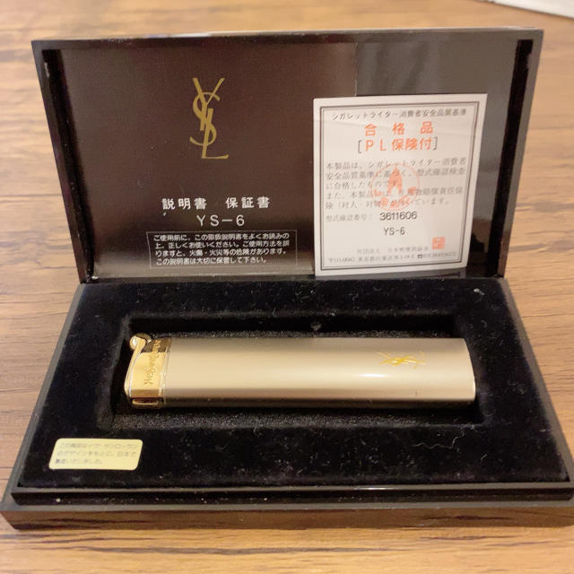 Yves Saint Laurent Beaute(イヴサンローランボーテ)の【YSL】ガスライター レディースのファッション小物(その他)の商品写真