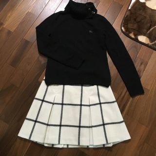 バーバリー(BURBERRY)のバーバリーウールスカート(ひざ丈スカート)