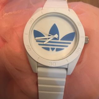 アディダス(adidas)のアディダス　腕時計(腕時計)