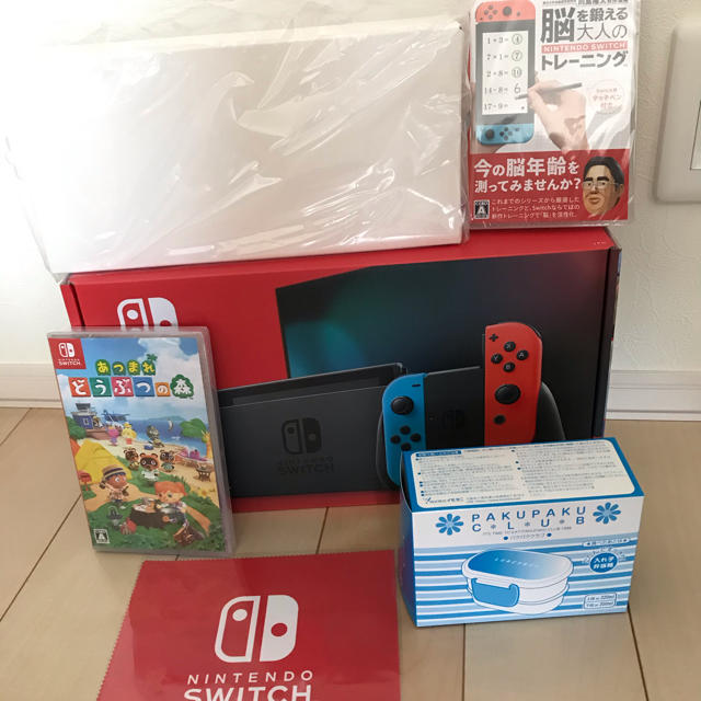 新品 任天堂 スイッチ 新型 本体ネオン脳を鍛える大人のSwitch おまけ付