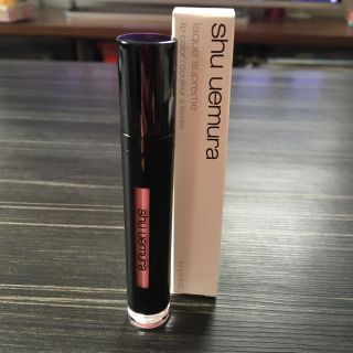 シュウウエムラ(shu uemura)のラック シュプリア  PK03(リップグロス)