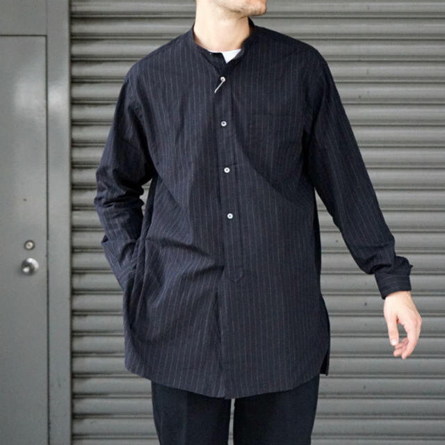 レビュー投稿で選べる特典 COMOLI 19ss限定ブラックバンドカラーシャツ