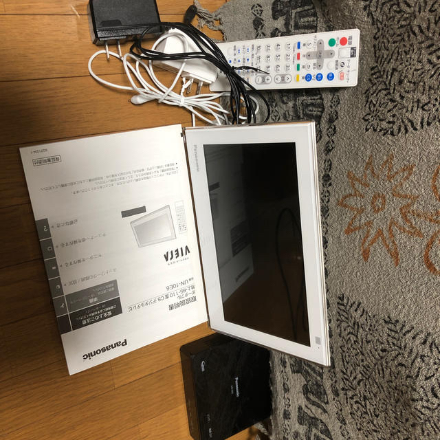 【美品】プライベートビエラ　UN-10E6 スマホ/家電/カメラのテレビ/映像機器(テレビ)の商品写真