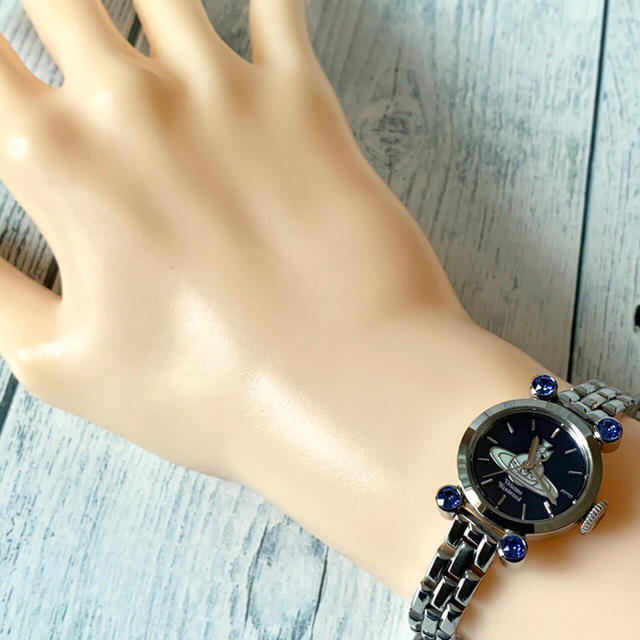 【電池交換済み】 ヴィヴィアン  腕時計 ダイヤモンドシェルウォッチ ブルー