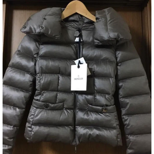 MONCLER - 新品 タグ付き モンクレール ダウンジャケット サイズ0 グレー レディースの通販 by 休止中｜モンクレールならラクマ