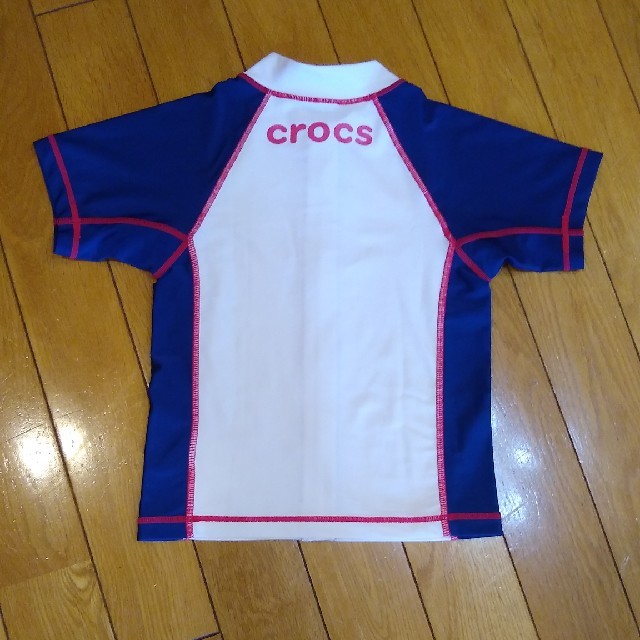 crocs(クロックス)のクロックスのラッシュガード キッズ/ベビー/マタニティのキッズ服男の子用(90cm~)(水着)の商品写真