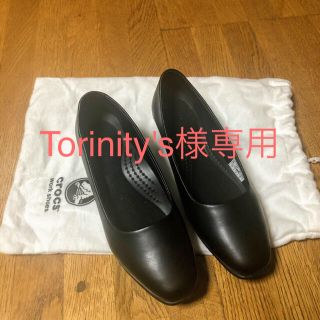 クロックス(crocs)のクロックス　カジュアルハイヒール／ブラック　雨の日も楽々(ハイヒール/パンプス)