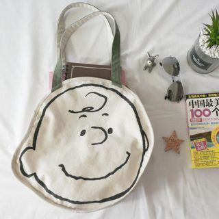 スヌーピー(SNOOPY)の☆新品未使用☆韓国ファッション☆チャーリーブラウン☆トートバッグ☆(トートバッグ)