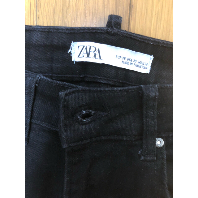 ZARA(ザラ)の黒スキニー メンズのパンツ(デニム/ジーンズ)の商品写真