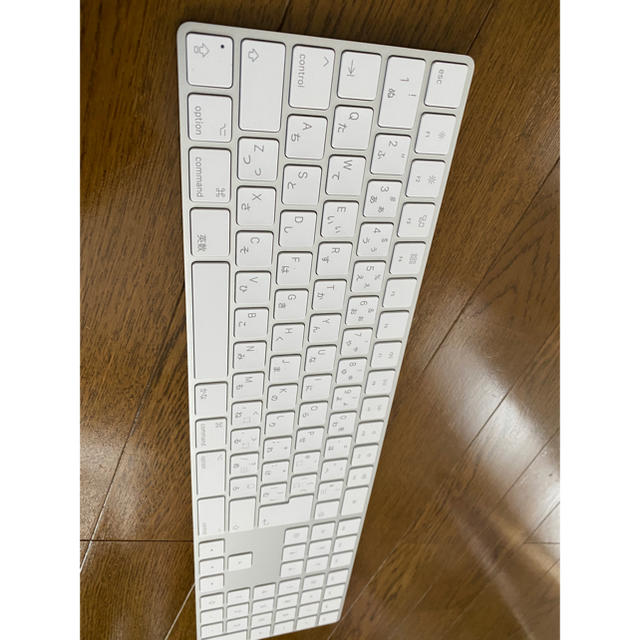 Apple(アップル)のApple magic keyboard テンキー付  スマホ/家電/カメラのPC/タブレット(PC周辺機器)の商品写真