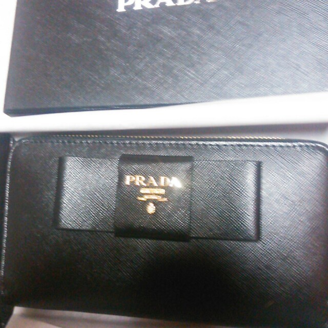 PRADA - PRADAリボンラウンド長財布