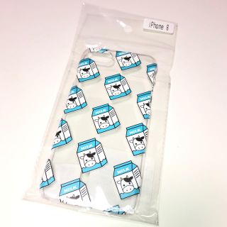 ダブルシー(wc)のWC WEGO iphone8 ケース ミルク　牛乳　牛柄　スマホケース (iPhoneケース)