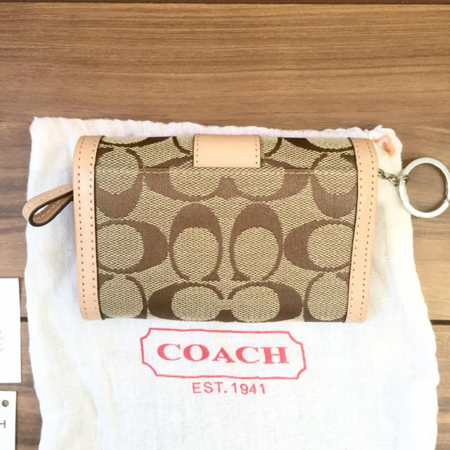 COACH(コーチ)の【新品未使用　保存袋付き】正規品　コーチ　コインケース　カードケース レディースのファッション小物(コインケース)の商品写真