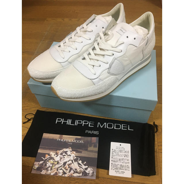 PHILIPPE MODEL(フィリップモデル)の新品 日本限定 フィリップモデル トロペグリッター 1piu1uguale3 メンズの靴/シューズ(スニーカー)の商品写真