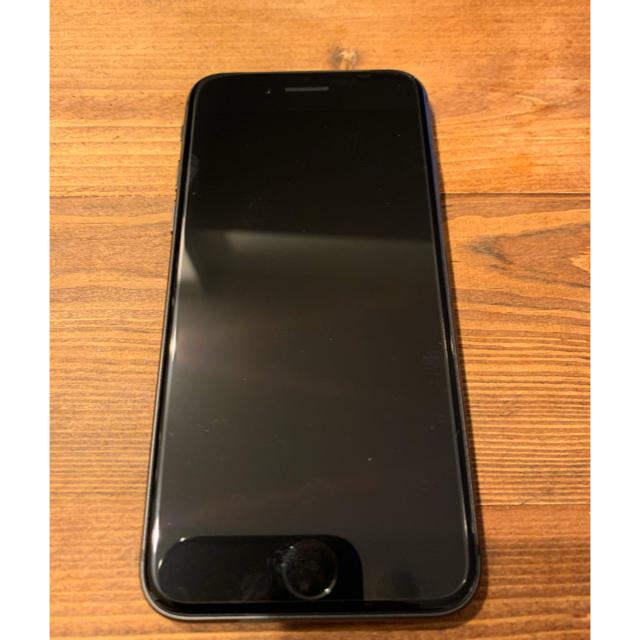 Apple(アップル)のつまみ喰い様用iPhone 8 Space Gray 64 GBSoftbank スマホ/家電/カメラのスマートフォン/携帯電話(携帯電話本体)の商品写真